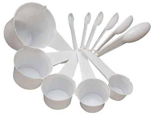 measuring spoons and cups